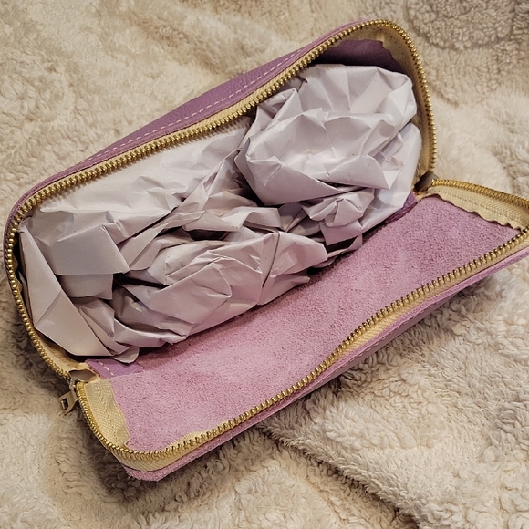 Portland Leather Wide Mouth Pouch - Picture 4 of 8